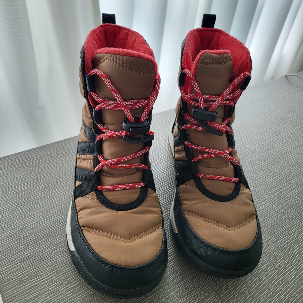 Sorel Kids Boots in Brown and Red